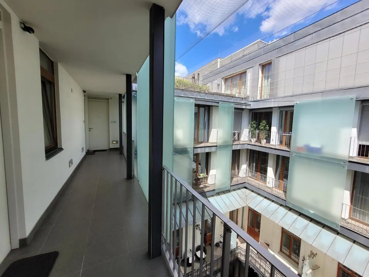 Garibaldi Apartment Budapest